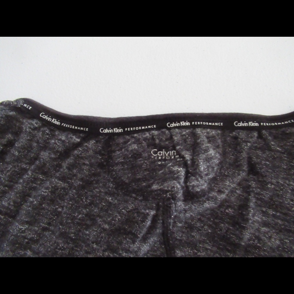 Long sleeve work out shirt